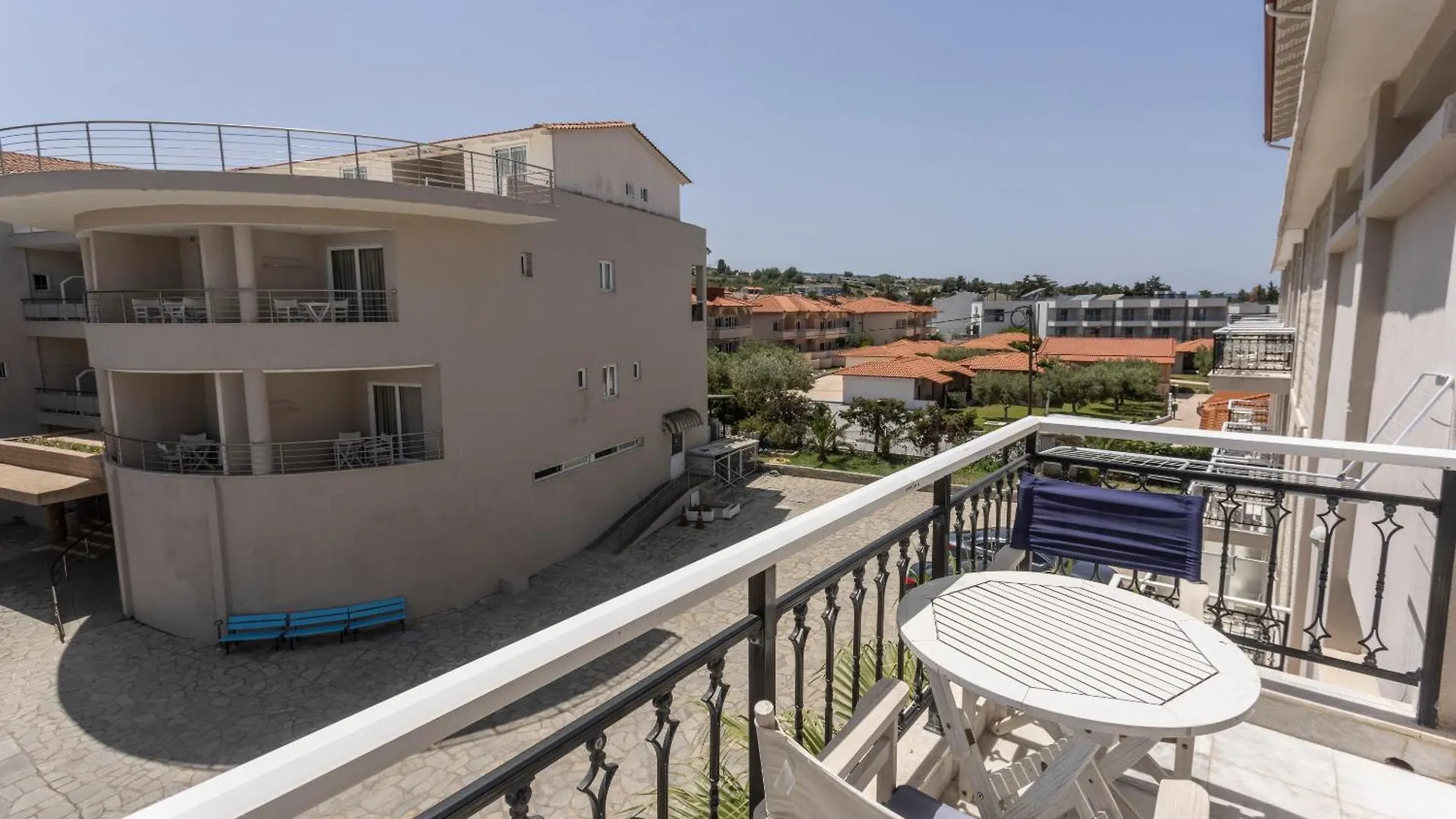 Hanioti Grandotel