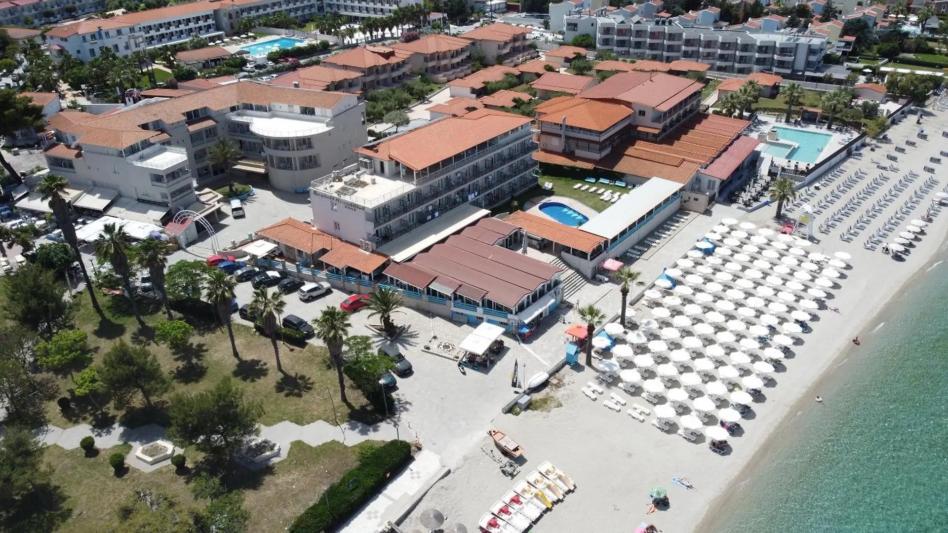 Отель Hanioti Grandotel