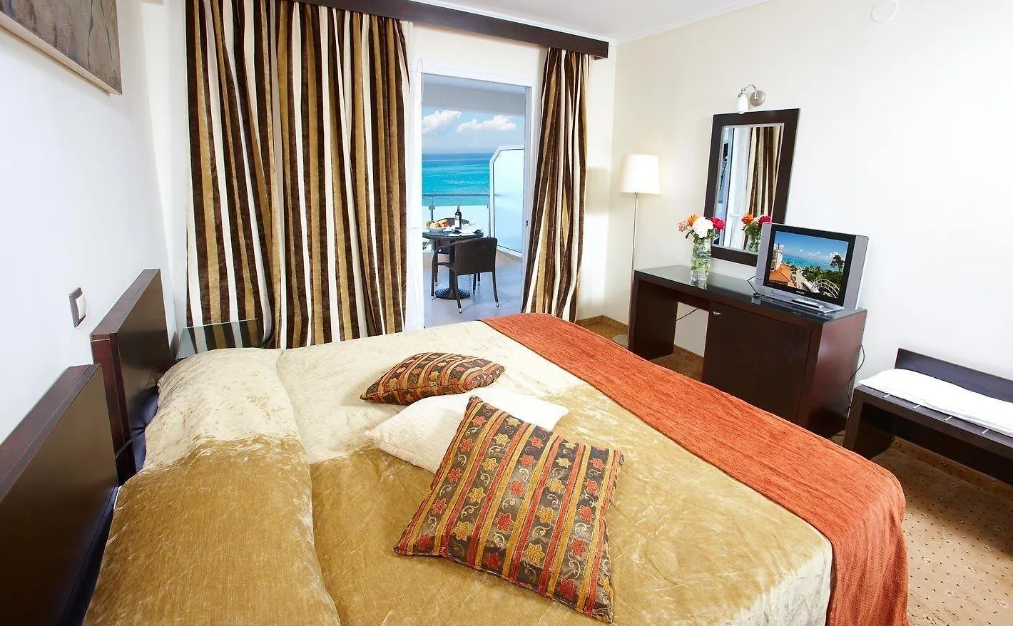Hotel Hanioti Grandotel